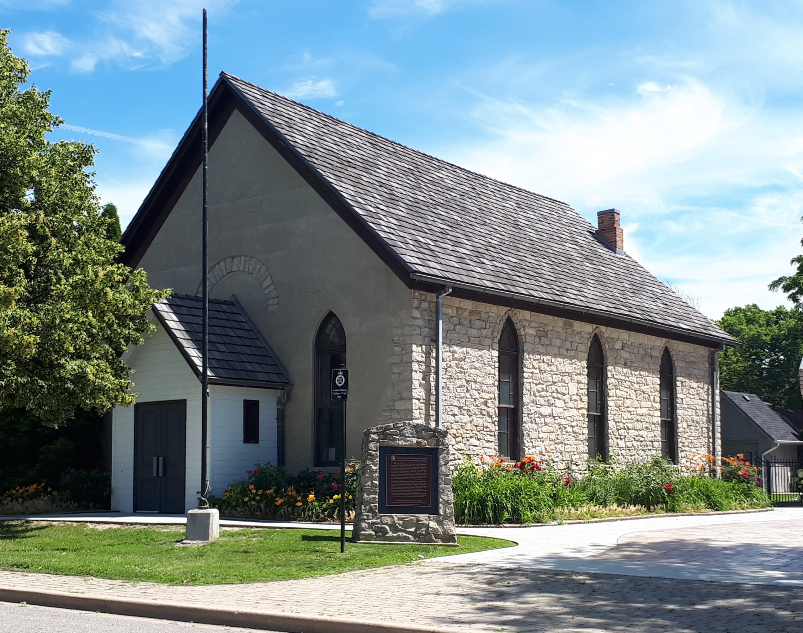 Freedom museum church