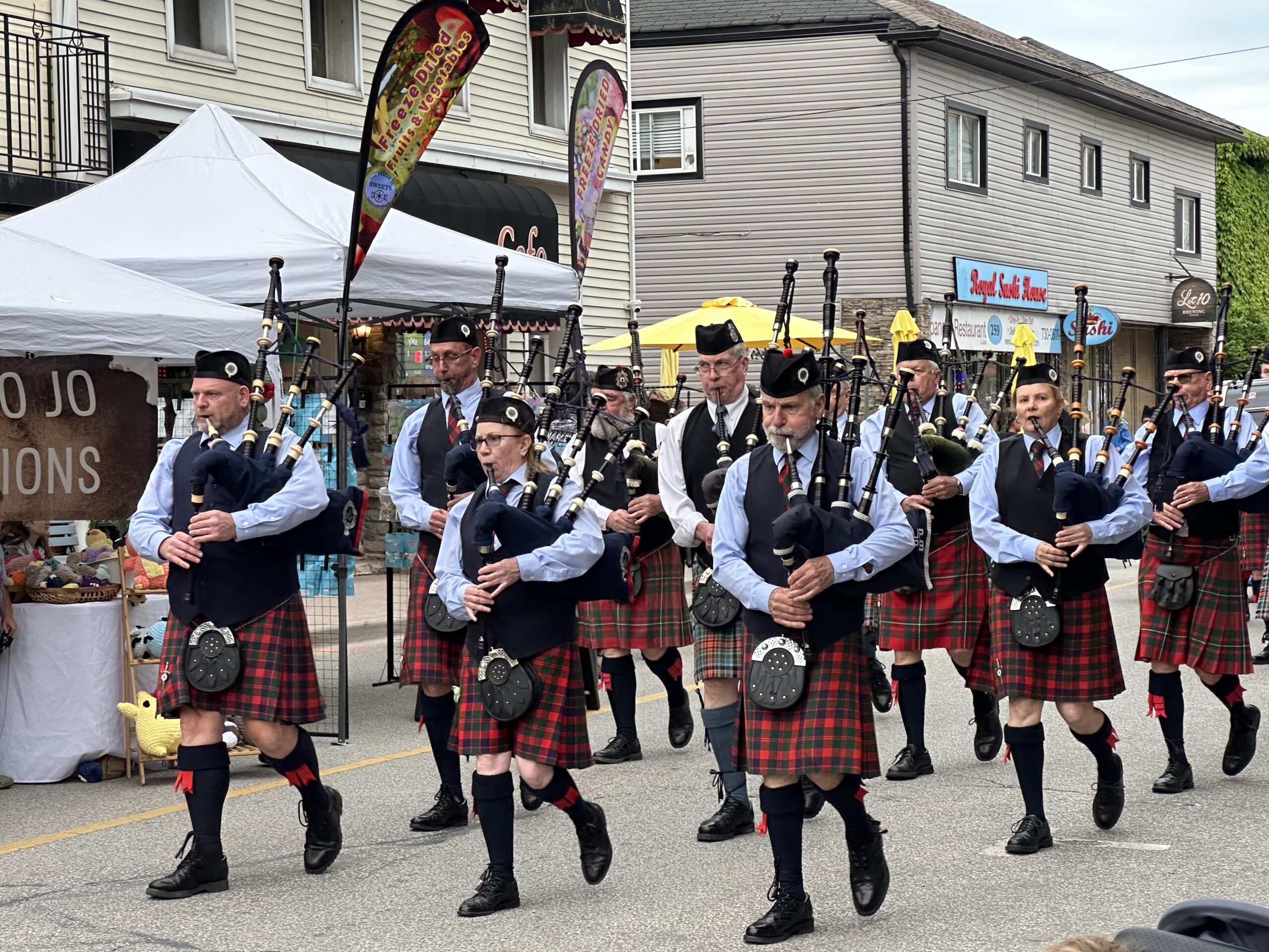 Bagpipe parade at Open Air